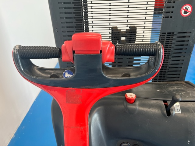 Linde L12